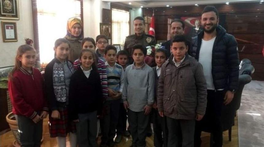 İlk&ouml;ğretim Okulu &Ouml;ğrencilerinden Emniyet M&uuml;d&uuml;r&uuml;ne Ziyaret