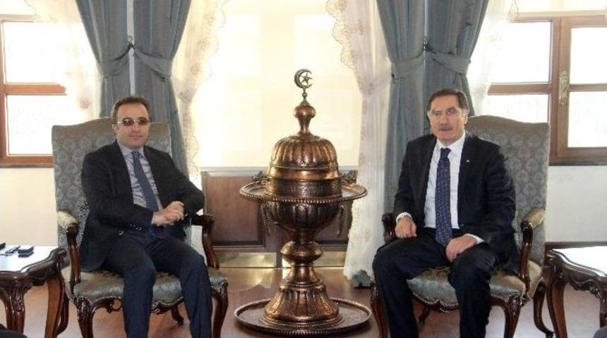 Kamu Başdenet&ccedil;isi Şeref Malko&ccedil; Kilis&rsquo;te