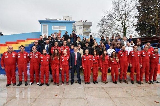 Başkan Uysal, Teneff&uuml;s Park &Ccedil;alışanlarıyla Buluştu 1