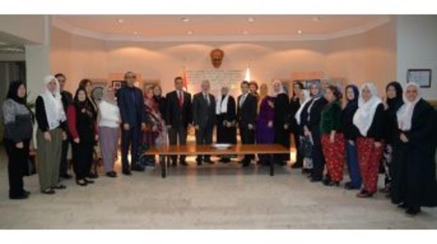 Kadın &Ccedil;ift&ccedil;ilere Eğitim Ve Satış Desteği