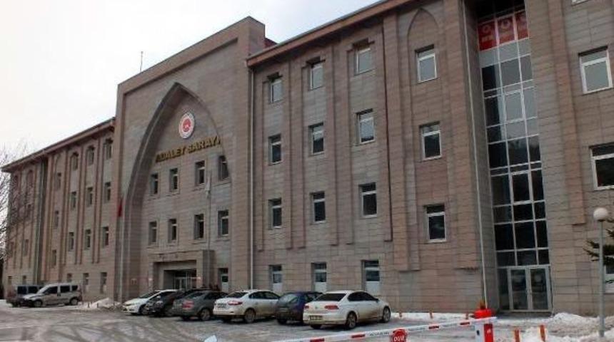 Yozgat’Ta Fetö Şüphelisi 16 Kişi Adliyede
