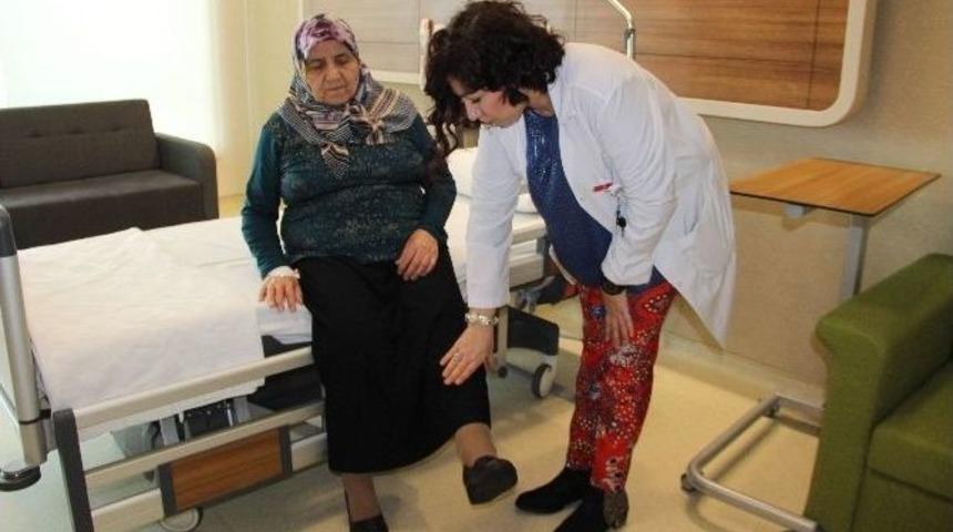 Fel&ccedil; Ge&ccedil;iren Kadın &Uuml;&ccedil; Saatte Normale D&ouml;nd&uuml;