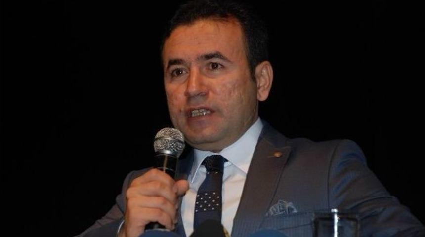 Kayyumdan &lsquo;barikat&rsquo; Ve &rsquo;molotof&rsquo; &Ccedil;ıkışı