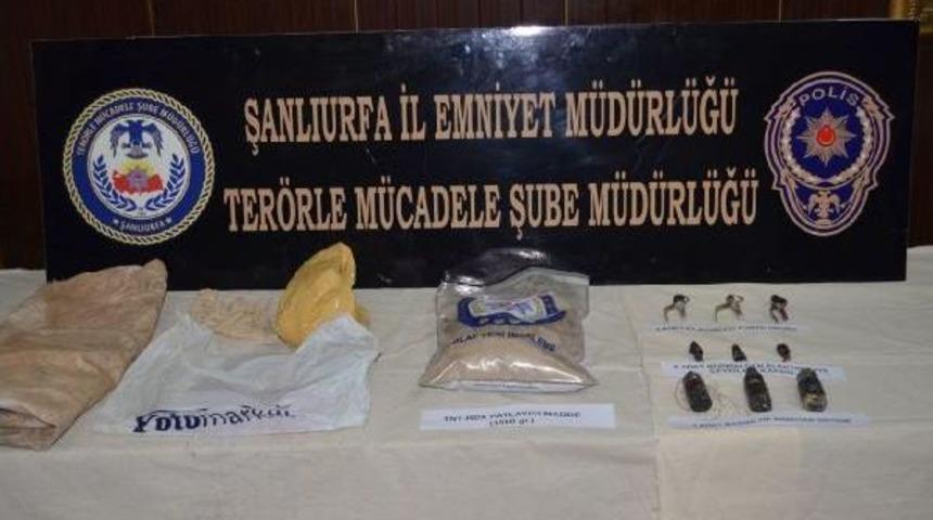 Deaş&rsquo;In Canlı Bomba Kuryesi Sınırda M&uuml;himmatla Yakalandı