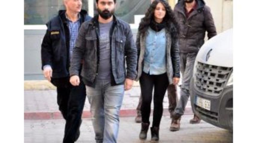 Cumhurbaşkanına Hakaret İ&ccedil;eren Bildiriye 3 G&ouml;zaltı