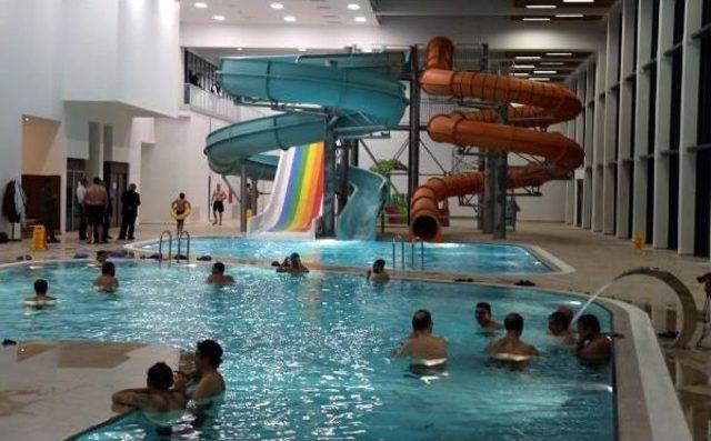 Kadınlara &Ouml;zel Yaptırılan Termal Tesisi &Ouml;nce Erkekler Test Etti 3