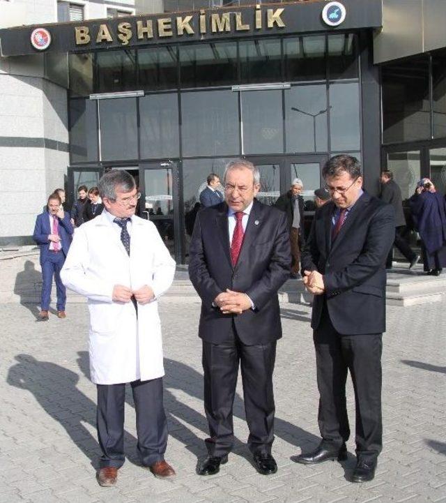 Yy&uuml; Dursun Odabaşı Tıp Merkezi &lsquo;yeşil Kartlı&rsquo; Hastalara Doğrudan Bakacak 1