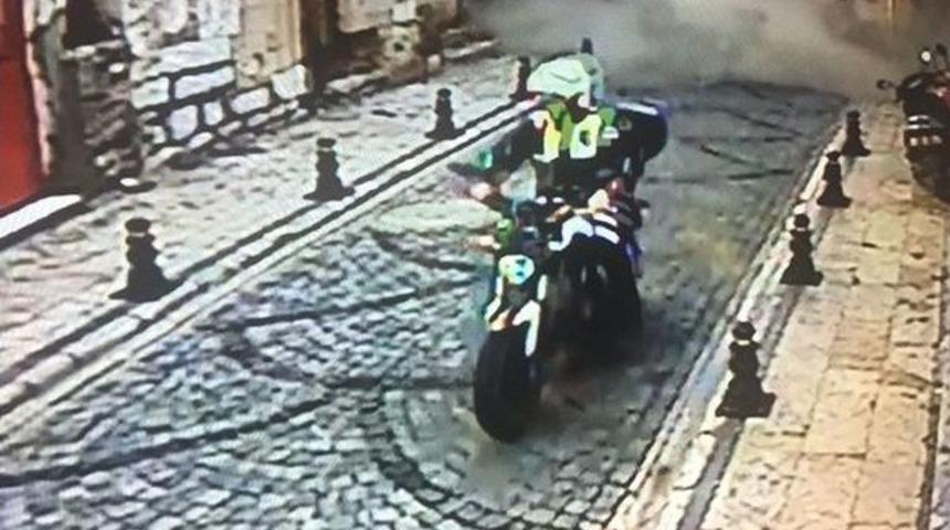 Polis Memuru &Ouml;l&uuml;mden Kurtuldu