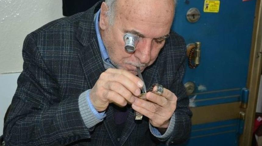 Emektar Sat&ccedil;i Buga&ccedil;; "cep Telefonundan Bizi Moda Korudu"