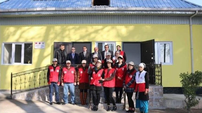 Tika&rsquo;dan Tacikistan Kızılay Cemiyetine Tadilat Ve Donanım Desteği