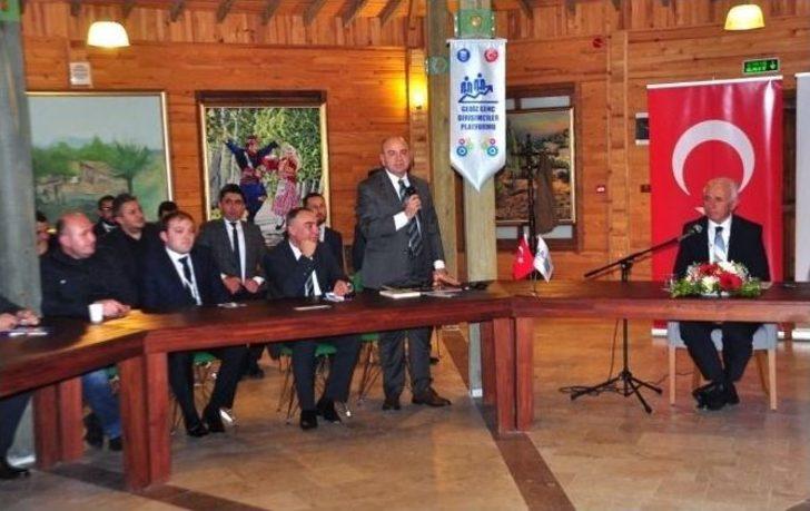 Nafi Güral Gedizli Genç Girişimcilerle Bir Araya Geldi G3