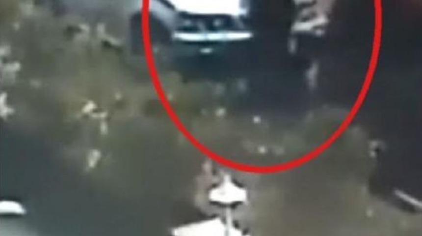 İzmir'de Aynı Aileden 4 Kişiyi &Ouml;ld&uuml;ren Ş&uuml;pheli Intihar Etti (3)