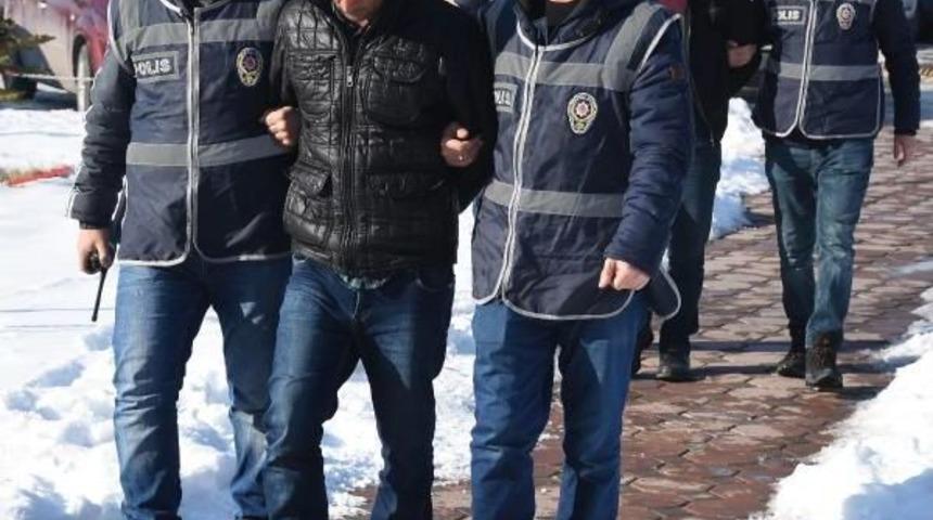 Sivas'ta Telefon Dolandırıcıları Yakalandı