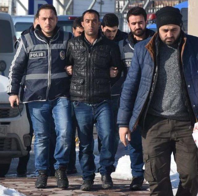 Sivas'ta Telefon Dolandırıcıları Yakalandı