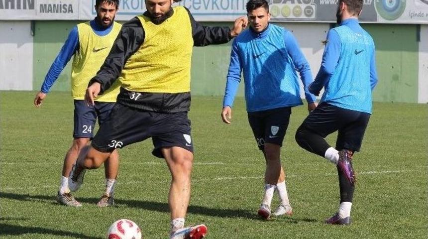 Manisa B&uuml;y&uuml;kşehir, Yomraspor&rsquo;a Kilitlendi