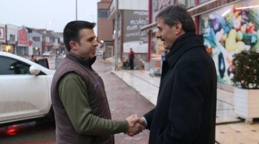 Başkan Yusuf Alemdar Muradiye Camisinde Kıldı