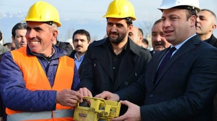 Erbaa&rsquo;da Yeni İtfaiye Binası İ&ccedil;in Temel Atma T&ouml;reni