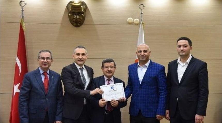 Yunusemre&rsquo;den Eski M&uuml;d&uuml;rlere Ahde Vefa