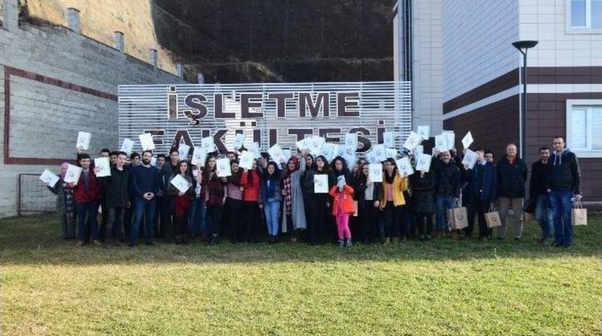 D&uuml;zce &Uuml;niversitesi Kocaelili &Ouml;ğrencileri Ağırladı
