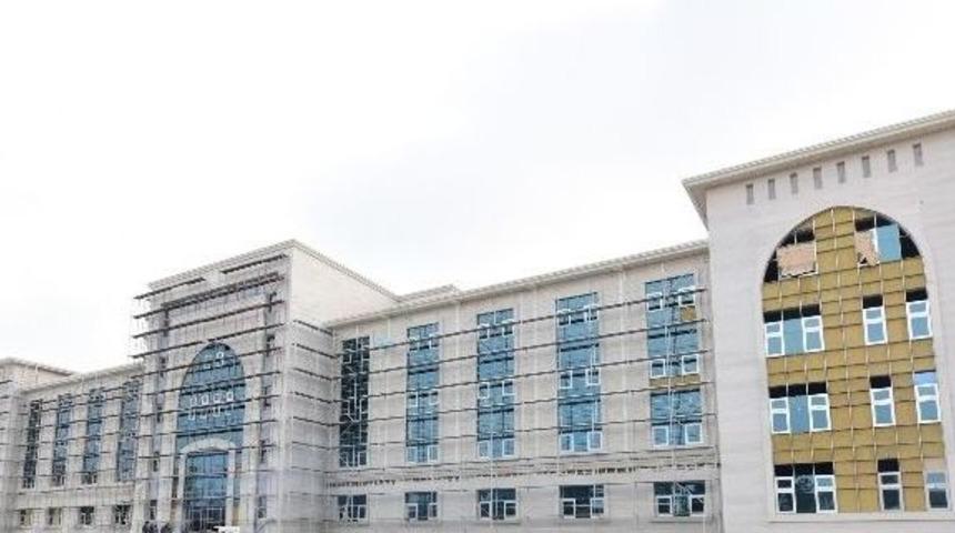 Battalgazi Belediyesi İki Hizmet Binasını Aynı Anda Hizmete Sunacak