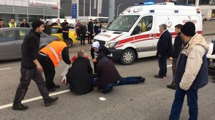 Balıkesir&rsquo;de Trafik Kazası: 2 Yaralı