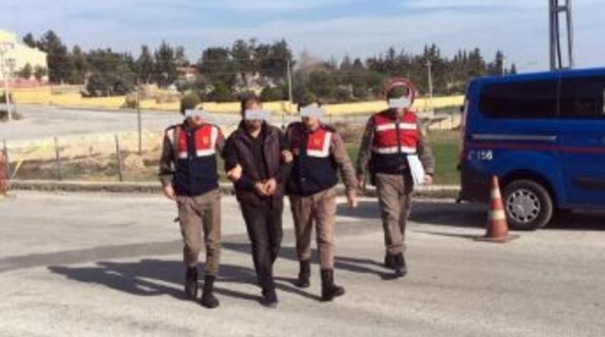 Cinayet Zanlısı Sahte Kimlikle Yakalandı