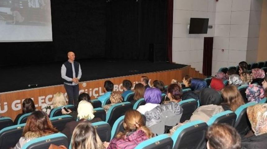 Tansu Yaan&rsquo;ın Spor Ve Obezite Konulu S&ouml;yleşisi İlgi G&ouml;rd&uuml;