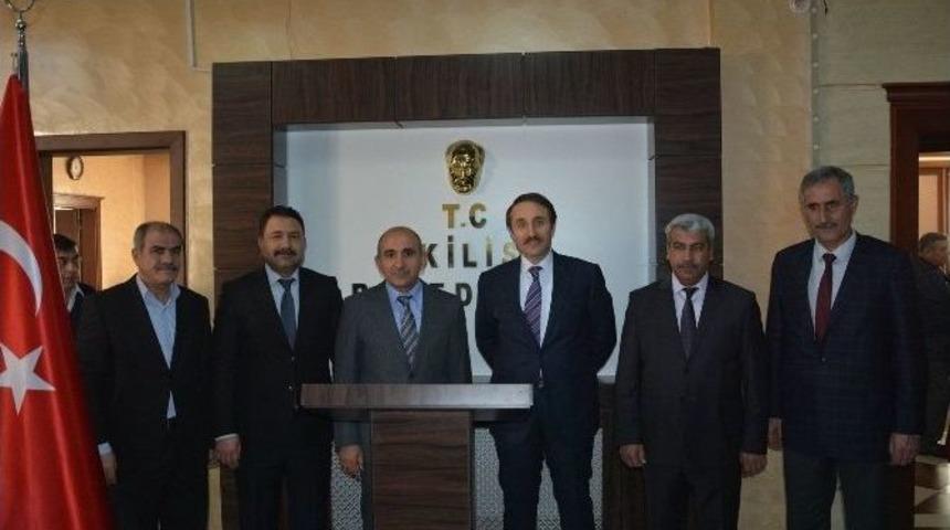 M&uuml;steşar Yardımcısı Kontoğlu, Başkan Kara&rsquo;yı Ziyaret Etti