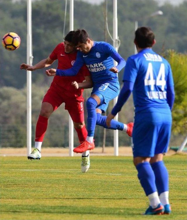 Antalyaspor, Antrenman Maçını Kazandı