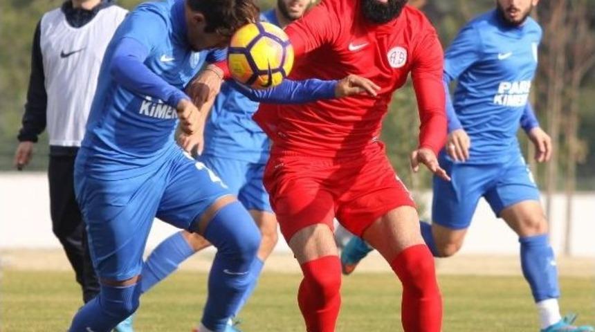 Antalyaspor, Antrenman Ma&ccedil;ında Kemerspor 2003&rsquo;&uuml; Yendi