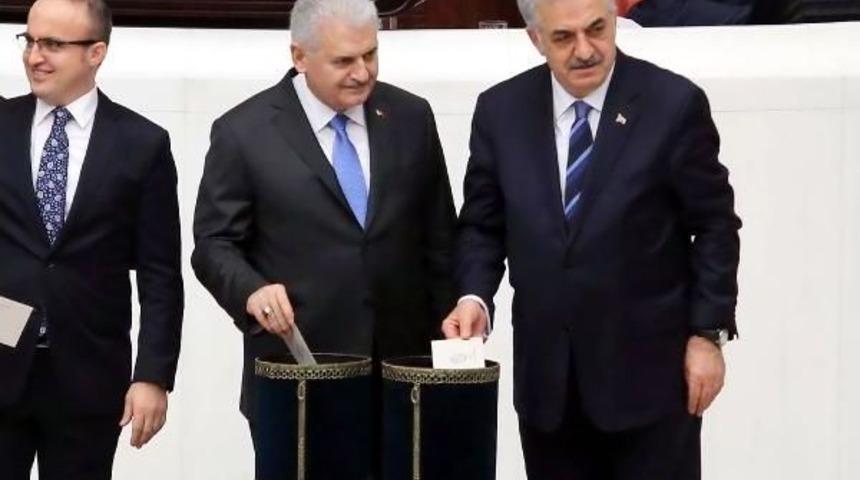 3'&uuml;nc&uuml; Madde 342 Oyla Kabul Edildi