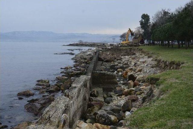 Çamlıkta Tahkimat Çalışması 1