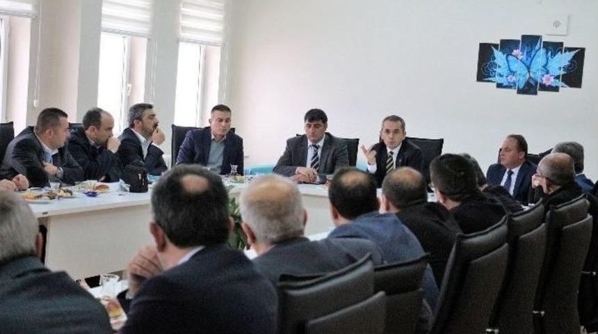 Kaymakam Pişkin, Eğitimcilerle Buluştu