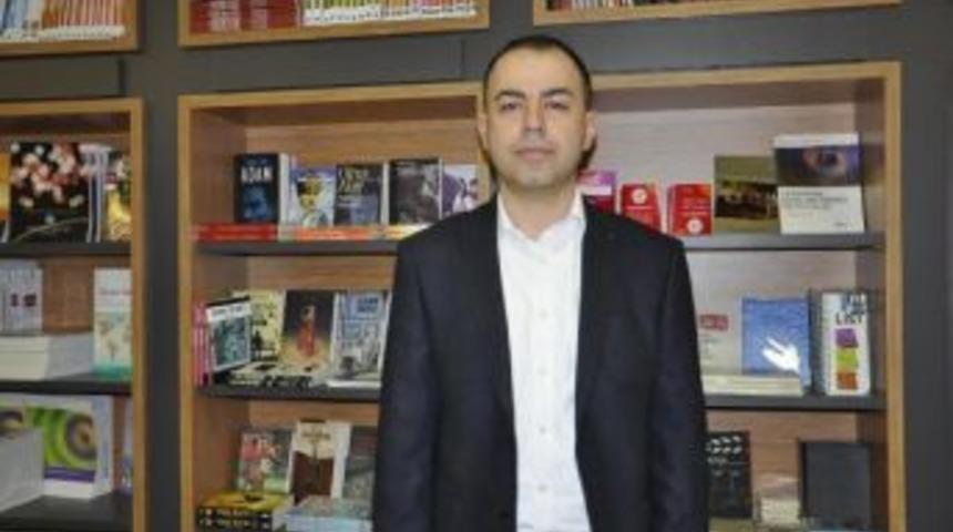 Bahadır Kaynak: "trump, Rusya Ile Yakınlaşmaya Devam Ederse Rus-&Ccedil;in Ittifakını Par&ccedil;alayabilir"