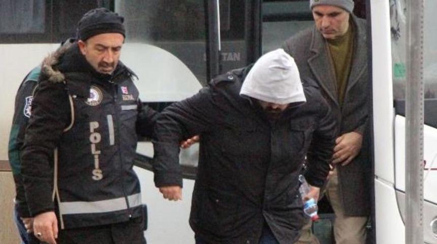 Bolu'da Fet&ouml; Operasyonunda 14 Kişi Adliyede