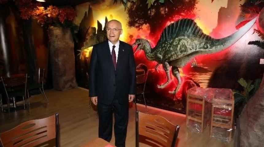 Evrensel Değerler M&uuml;zesi &Ccedil;ocuklar İ&ccedil;in G&uuml;n Sayıyor