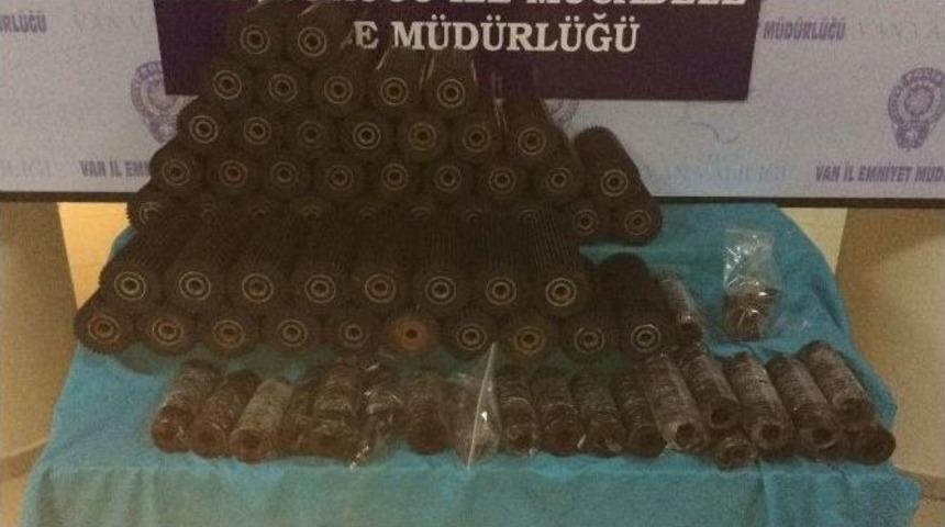 Van&rsquo;da Uyuşturucu Operasyonu: 50 Kilo Uyuşturucu Ele Ge&ccedil;irildi
