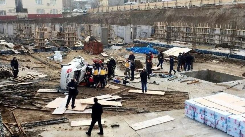 Babası Sabah Uyardı, Hukuk &Ouml;ğrencisi Kazada Hayatını Kaybetti