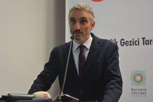 “mevsimlik Gezici Tarımda Çocukların Yaşam Koşullarının İyileştirilmesi” Konferansı