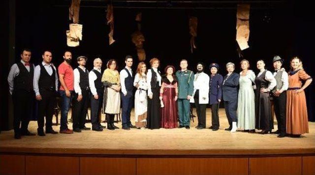 Sanatsever Sağlık&ccedil;ılar, Hastalara Moral Oluyor 1