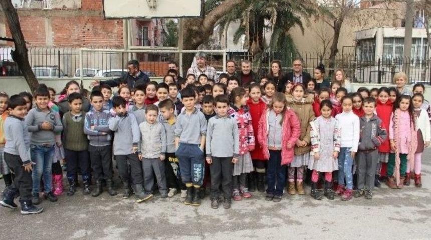 Beşiktaşlı Fevzi&rsquo;den &Ouml;ğrencilere Jest