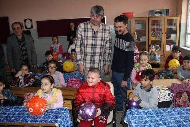 Beşiktaşlı Fevzi&rsquo;den &Ouml;ğrencilere Jest 1