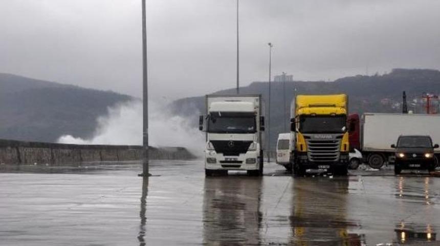 Amasra'da Dev Dalgalar