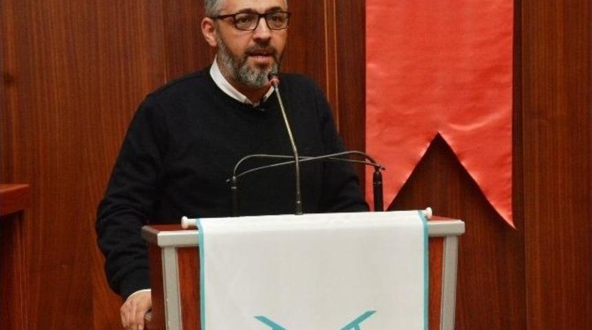 Enderun Sohbetlerinin Bu Haftaki Konuğu Gazeteci Erem Şent&uuml;rk Oldu
