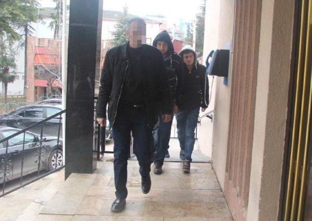 Bilecik te Fet&ouml; Ş&uuml;phelisi 22 Emniyet Mensubu Adliyede 1