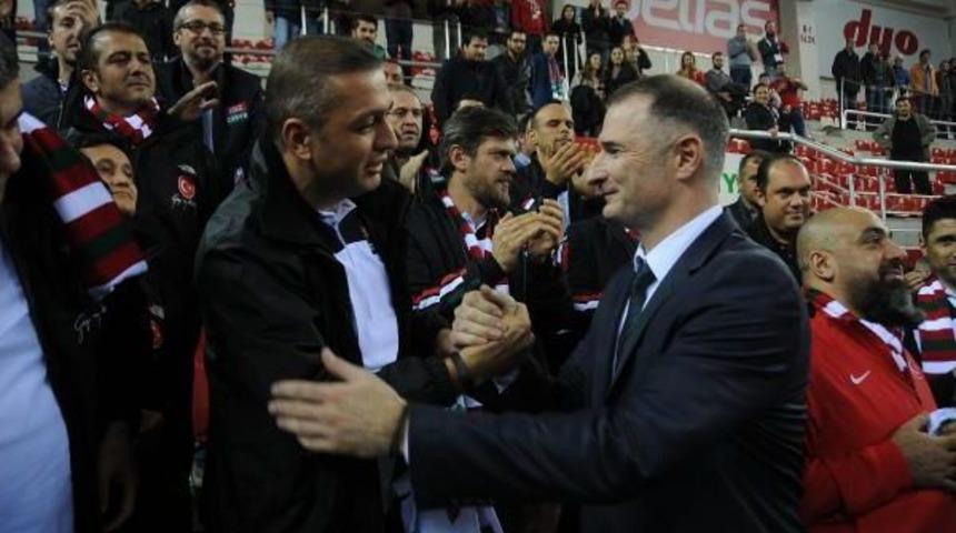 Pınar Karşıyaka'da Ince Hesaplar