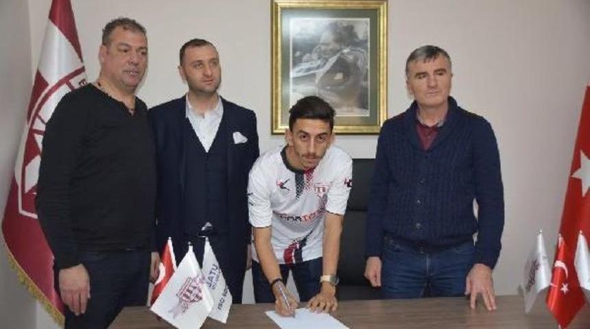 Bandırmaspor'da Serta&ccedil; &Ccedil;am Imzaladı