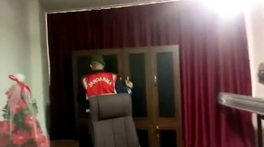 &Ccedil;aldıkları Paralarla Kumarhane A&ccedil;mışlar