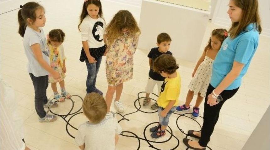 Aks &Ccedil;ocuk At&ouml;lyeleri Devam Ediyor