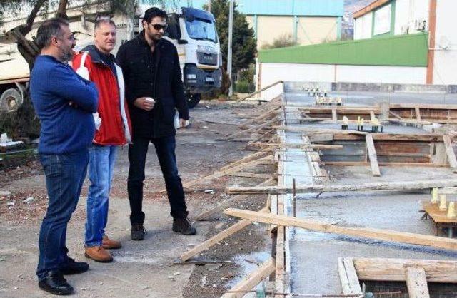 Karşıyaka Voleybol Şubesi'nde Temel Atma Sevinci